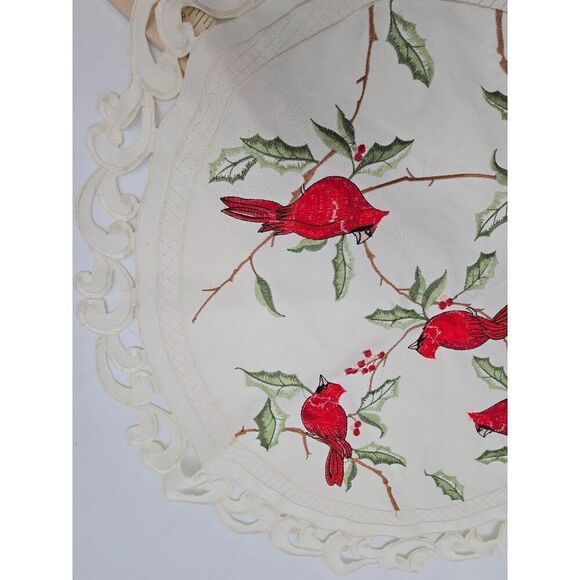 Round Christmas Red Cardinal Embroidered Lace Table Topper 16" - Picture 6 of 10